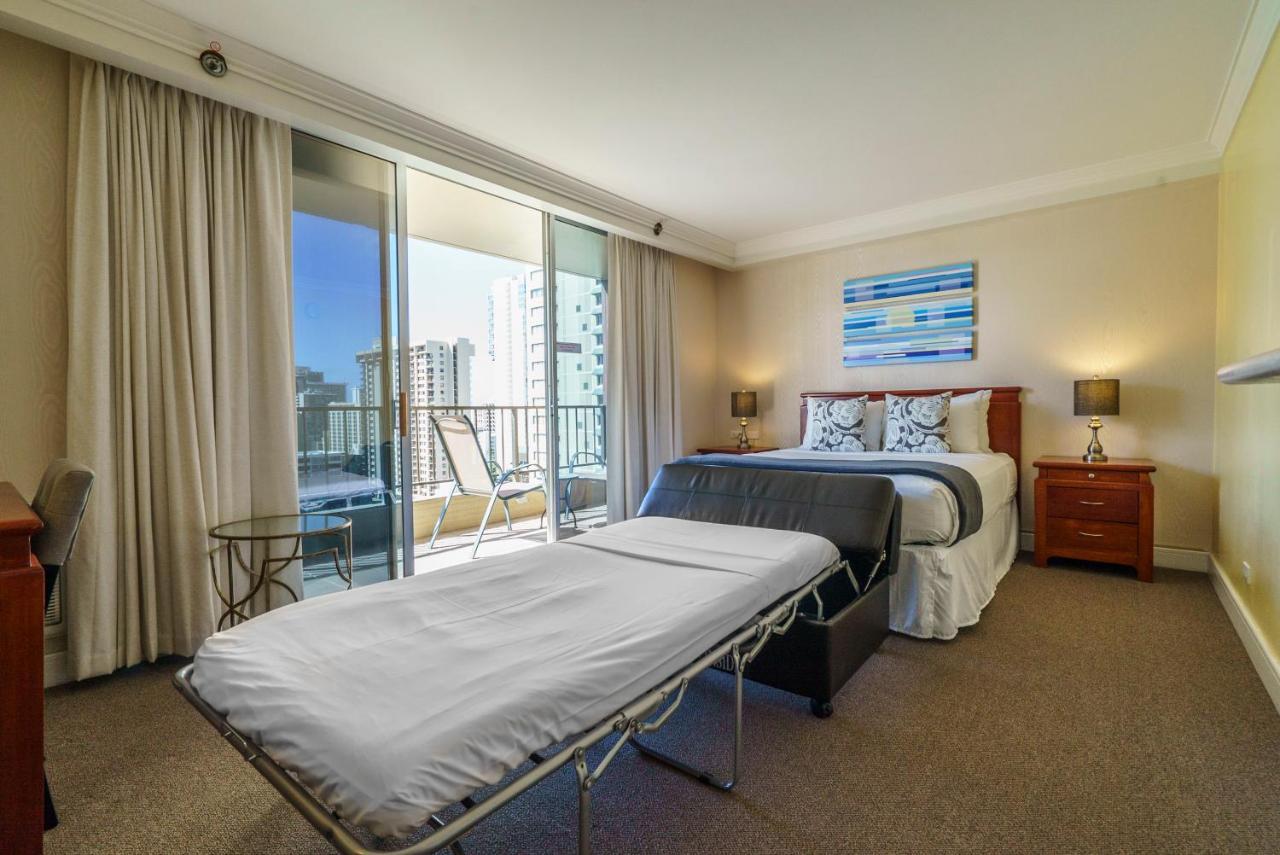 Studio Unit At The Royal Garden, In Waikiki ワイキキ・ロイヤルガーデン Гонолулу Екстер'єр фото